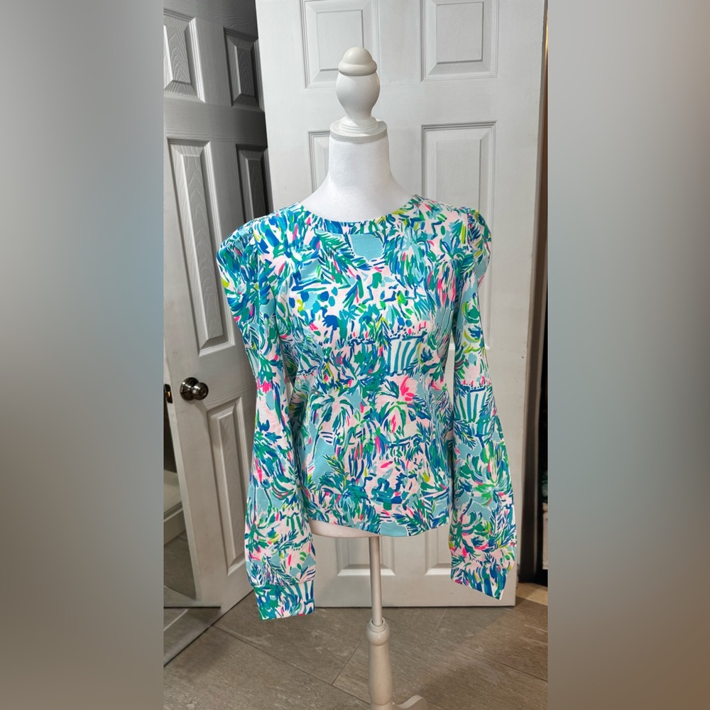 🌸🆕Lilly Pulitzer Jansen Long Sleeve Sweatshirt Blue Ibiza Cabana Cocktail Medium
